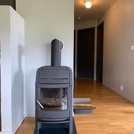 Holiday home Lemonsjoen Stuttgongfossen